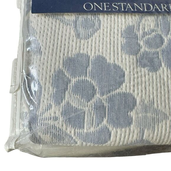 Shavel Vintage Matelasse 1 Standard Sham Fits pillow 20”x29.5” Blue Fauna - Picture 14 of 16